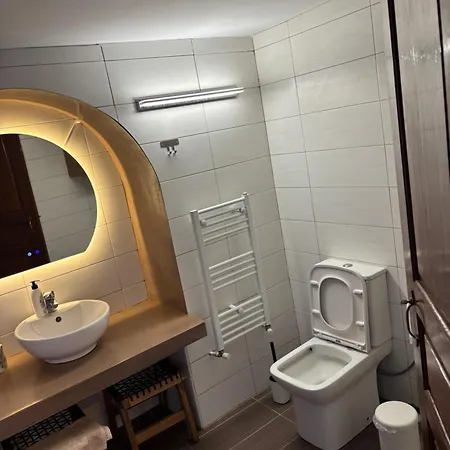 Plagia Luxury Скирос