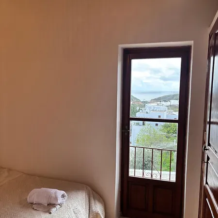 Plagia Luxury Скирос